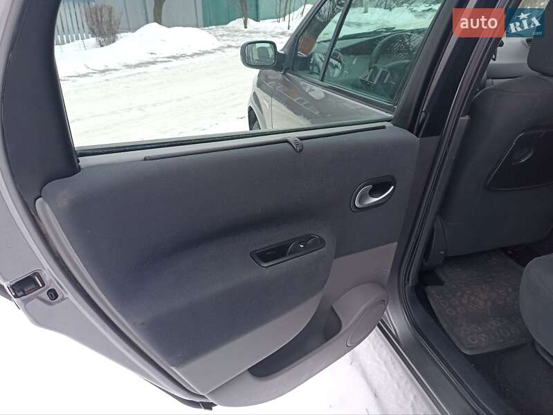 Минивэн Renault Scenic 2008 в Сумах фото 41 Минивэн Renault Scenic 2008 в Сумах