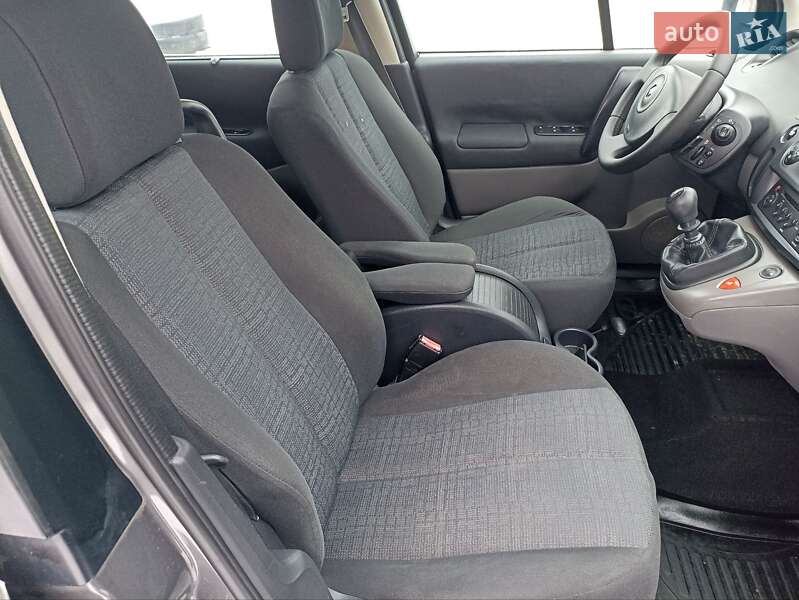 Минивэн Renault Scenic 2008 в Сумах фото 36 Минивэн Renault Scenic 2008 в Сумах