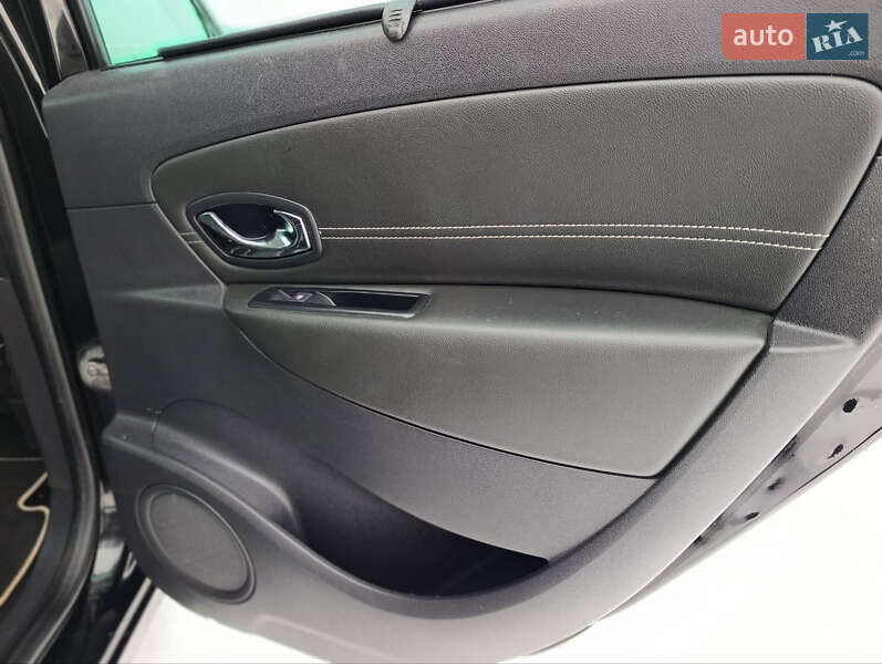 Минивэн Renault Scenic 2014 в Виннице фото 24 Минивэн Renault Scenic 2014 в Виннице