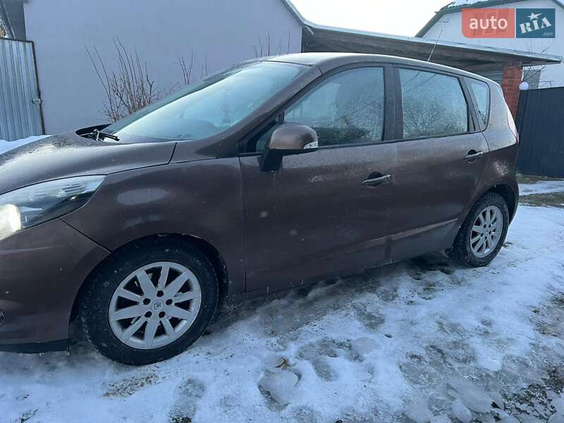 Минивэн Renault Scenic 2010 в Тернополе фото 23 Минивэн Renault Scenic 2010 в Тернополе