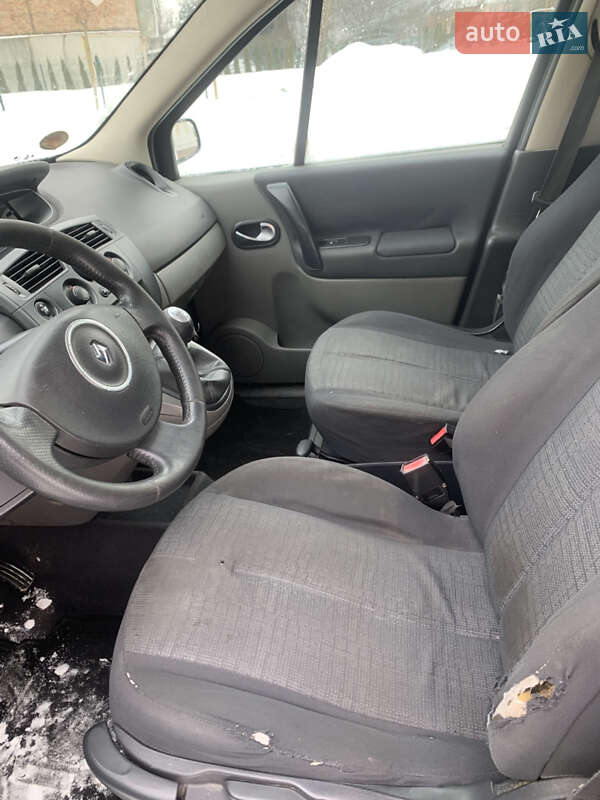 Минивэн Renault Scenic 2008 в Остроге