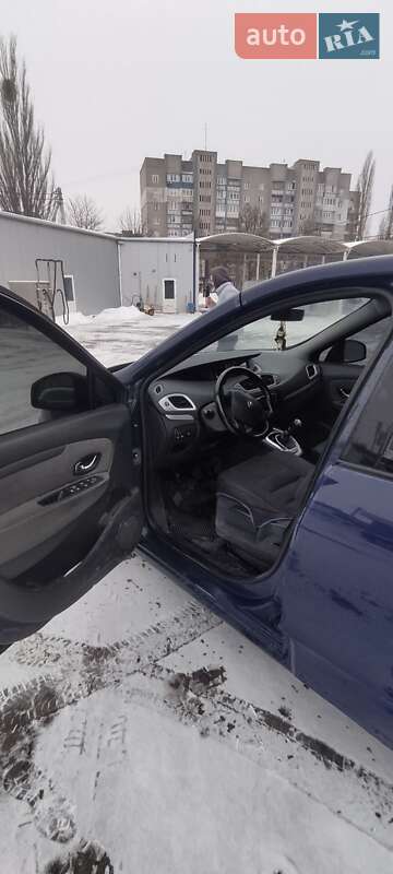 Минивэн Renault Scenic 2011 в Луцке