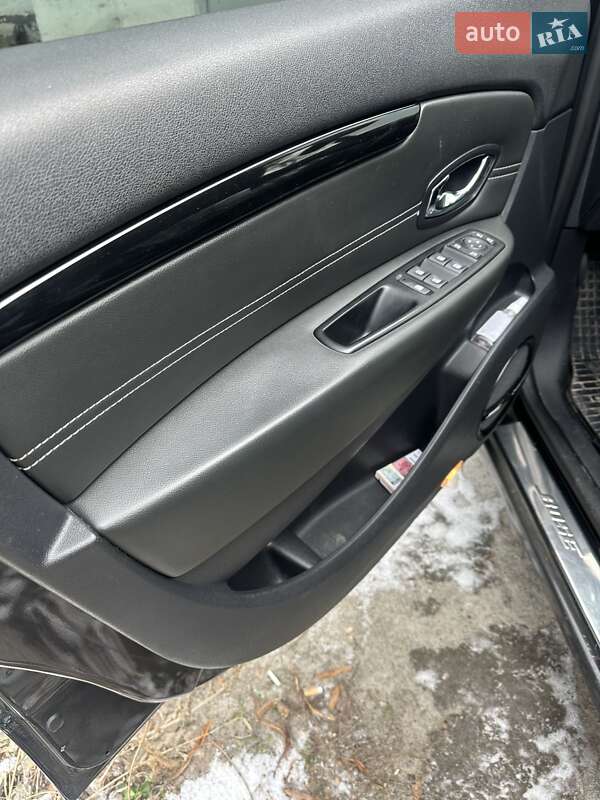 Минивэн Renault Scenic 2012 в Днепре