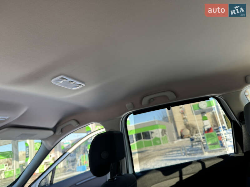 Минивэн Renault Scenic 2015 в Виннице