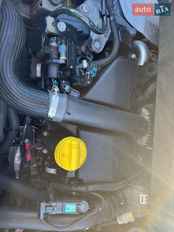 Минивэн Renault Scenic 2015 в Виннице