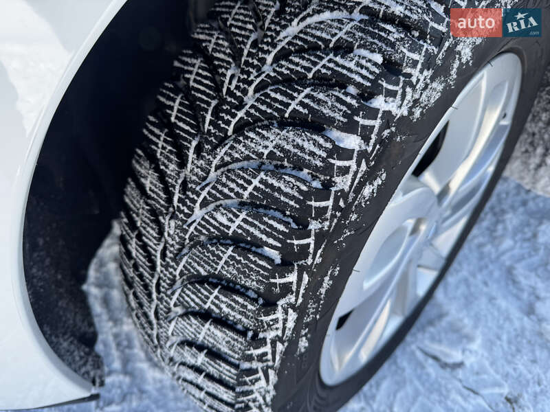 Минивэн Renault Scenic 2015 в Виннице