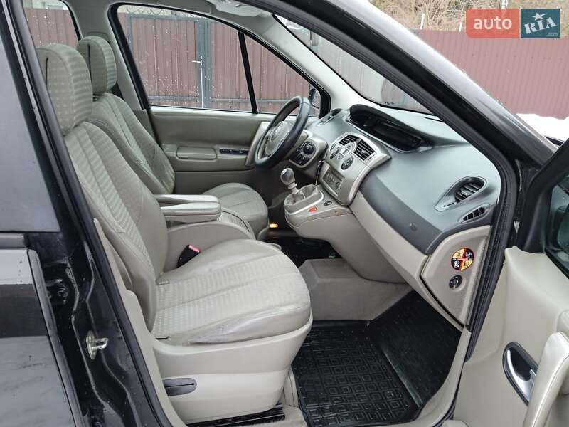 Минивэн Renault Scenic 2003 в Славуте