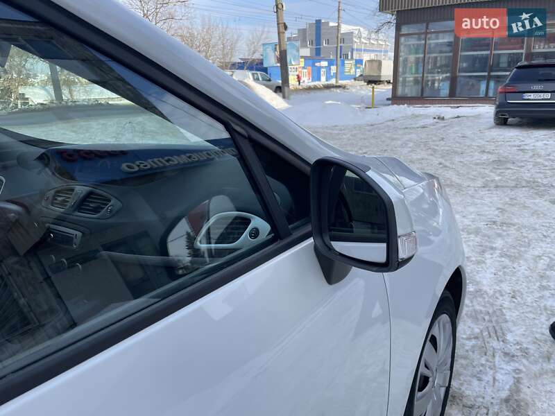 Минивэн Renault Scenic 2014 в Сумах фото 60 Минивэн Renault Scenic 2014 в Сумах