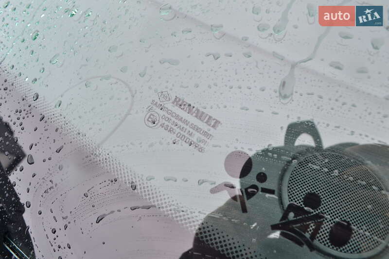 Минивэн Renault Scenic 2006 в Ровно
