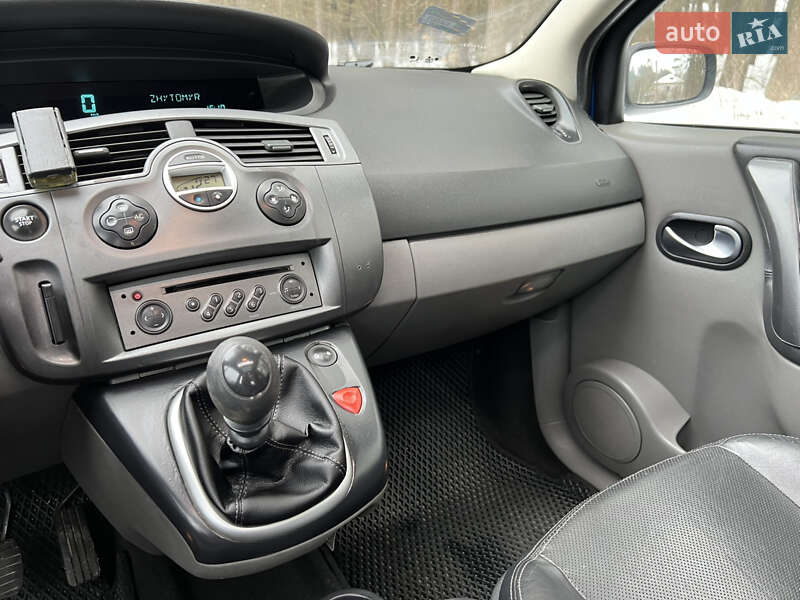 Минивэн Renault Scenic 2005 в Житомире фото 33 Минивэн Renault Scenic 2005 в Житомире