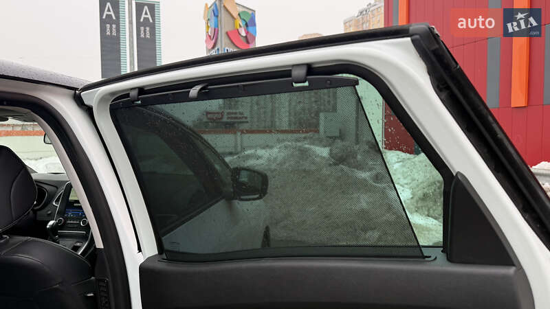 Минивэн Renault Scenic 2020 в Киеве фото 53 Минивэн Renault Scenic 2020 в Киеве