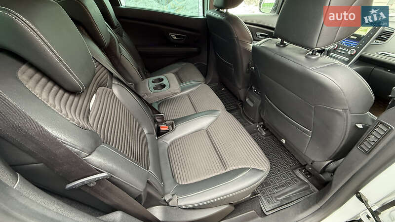 Минивэн Renault Scenic 2020 в Киеве фото 56 Минивэн Renault Scenic 2020 в Киеве