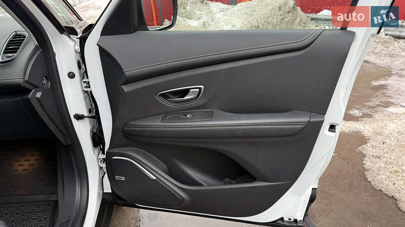 Минивэн Renault Scenic 2020 в Киеве фото 59 Минивэн Renault Scenic 2020 в Киеве