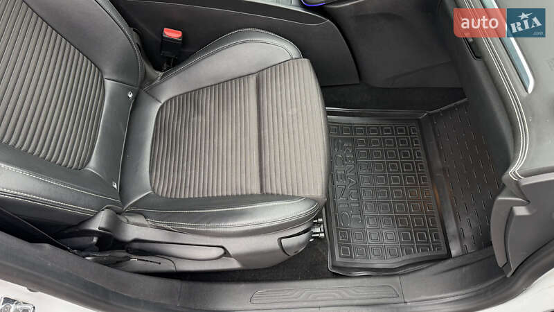 Минивэн Renault Scenic 2020 в Киеве фото 62 Минивэн Renault Scenic 2020 в Киеве