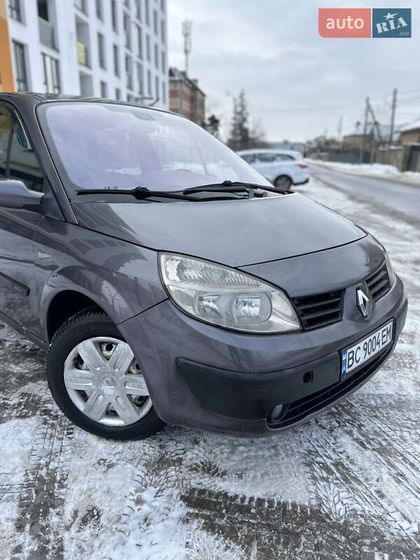 Мінівен Renault Scenic 2004 в Івано-Франківську фото Мінівен Renault Scenic 2004 в Івано-Франківську