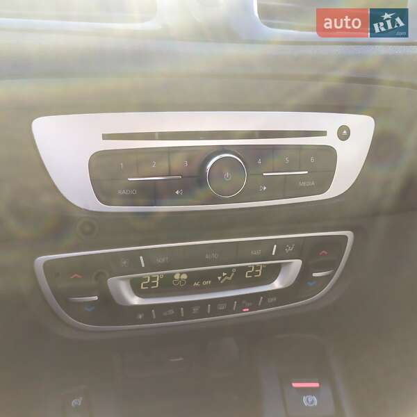 Минивэн Renault Scenic 2015 в Дубно фото 27 Минивэн Renault Scenic 2015 в Дубно