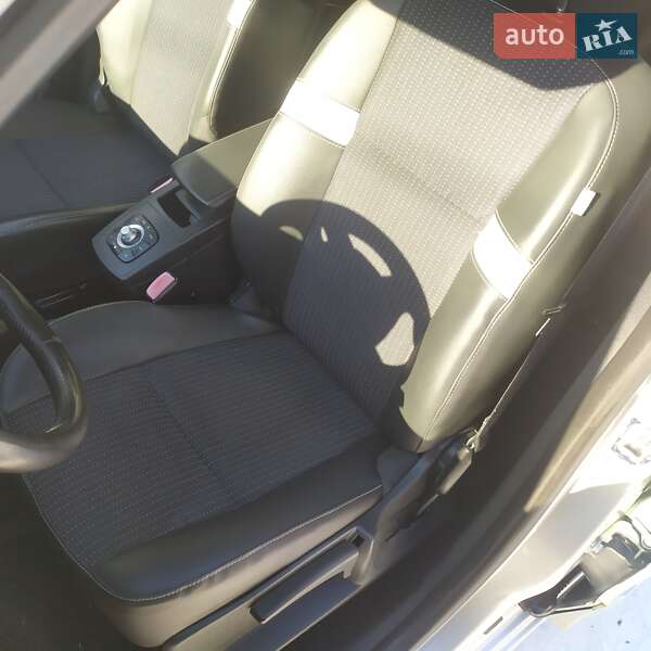 Минивэн Renault Scenic 2015 в Дубно фото 29 Минивэн Renault Scenic 2015 в Дубно