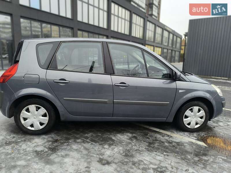 Минивэн Renault Scenic 2006 в Полтаве