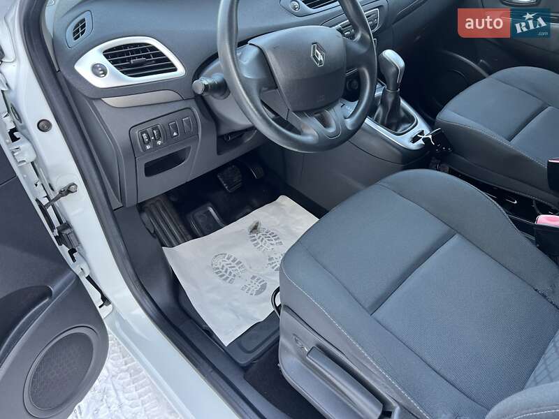 Минивэн Renault Scenic 2010 в Радивилове фото 58 Минивэн Renault Scenic 2010 в Радивилове