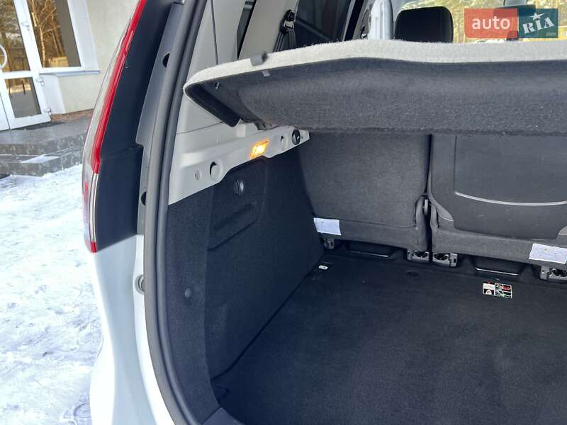 Минивэн Renault Scenic 2010 в Радивилове фото 96 Минивэн Renault Scenic 2010 в Радивилове