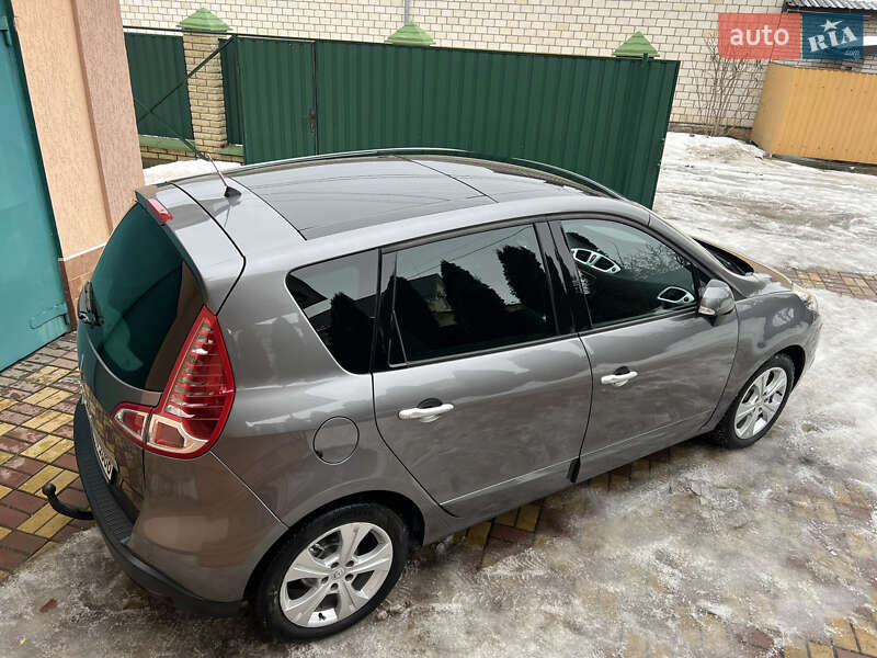 Минивэн Renault Scenic 2010 в Виннице