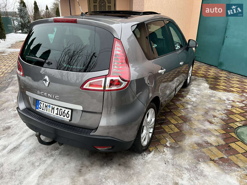 Минивэн Renault Scenic 2010 в Виннице
