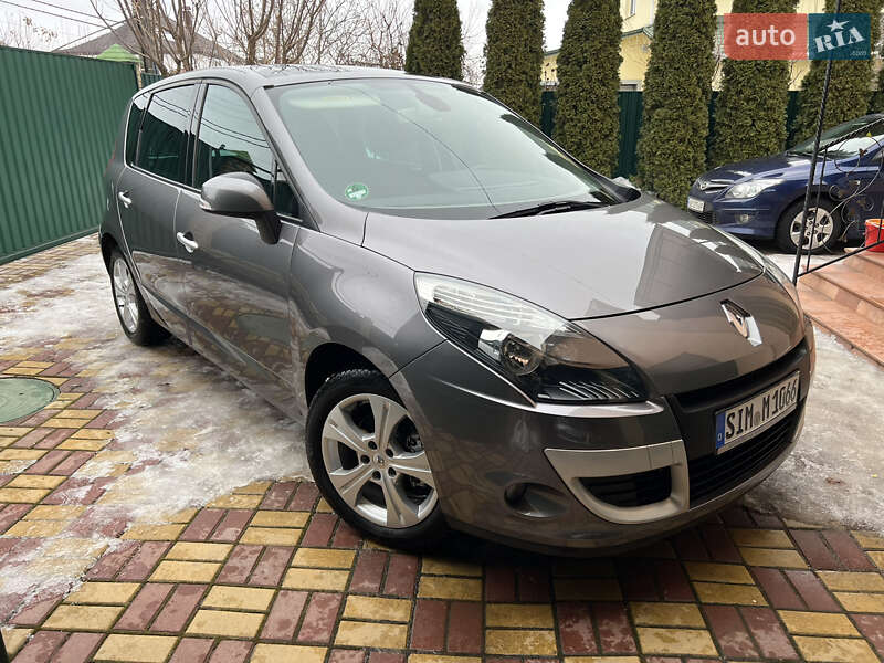 Минивэн Renault Scenic 2010 в Виннице
