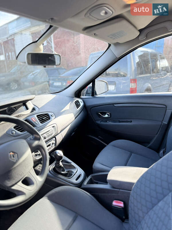 Минивэн Renault Scenic 2010 в Сумах фото 45 Минивэн Renault Scenic 2010 в Сумах