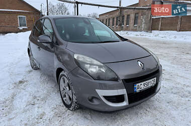 Минивэн Renault Scenic 2010 в Киеве