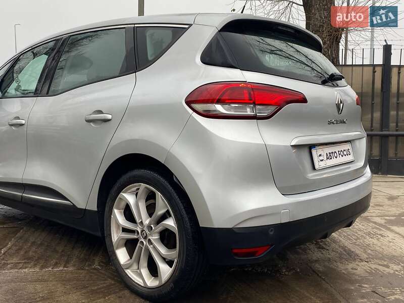 Минивэн Renault Scenic 2017 в Киеве