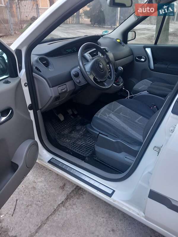 Минивэн Renault Scenic 2004 в Херсоне фото 5 Минивэн Renault Scenic 2004 в Херсоне