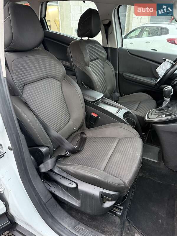 Минивэн Renault Scenic 2016 в Луцке