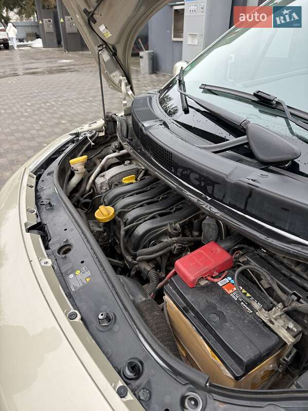 Мінівен Renault Scenic 2007 в Лубнах