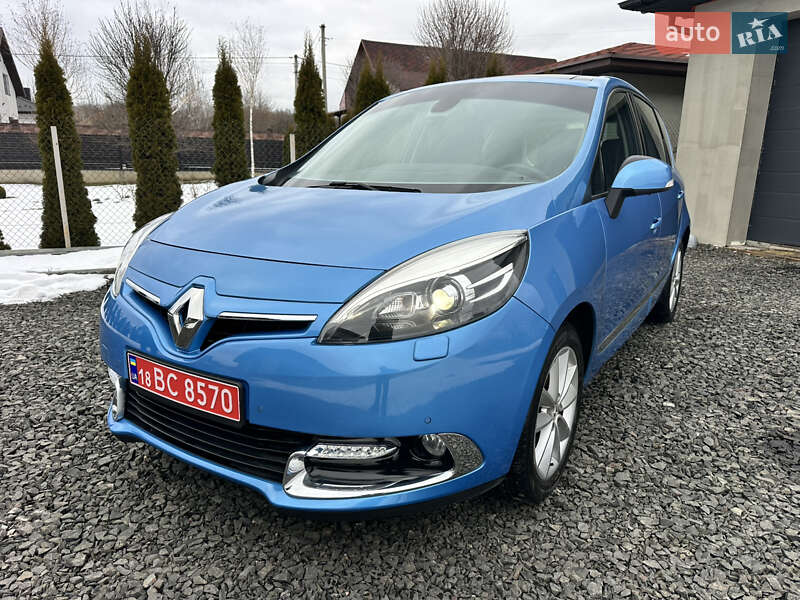 Renault Scenic 2012