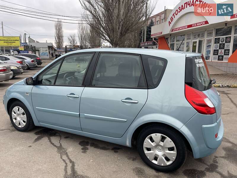 Минивэн Renault Scenic 2007 в Николаеве