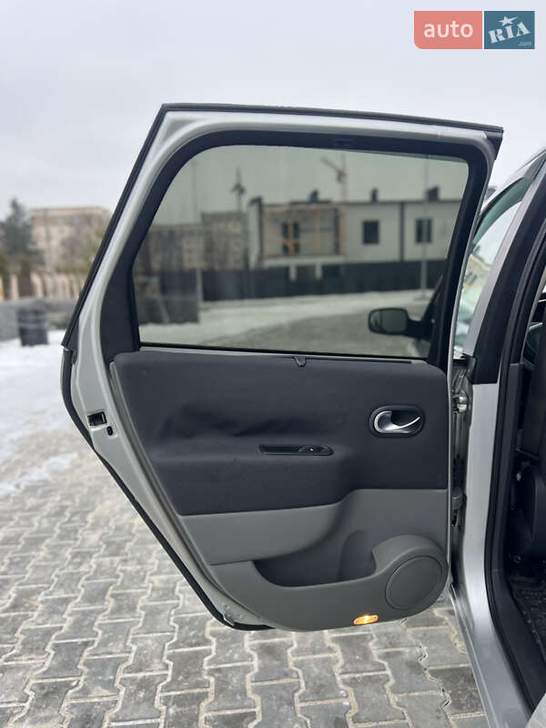 Минивэн Renault Scenic 2006 в Виннице фото 28 Минивэн Renault Scenic 2006 в Виннице