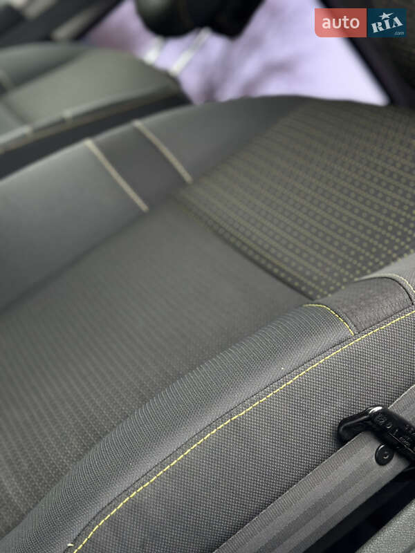 Минивэн Renault Scenic 2009 в Дрогобыче