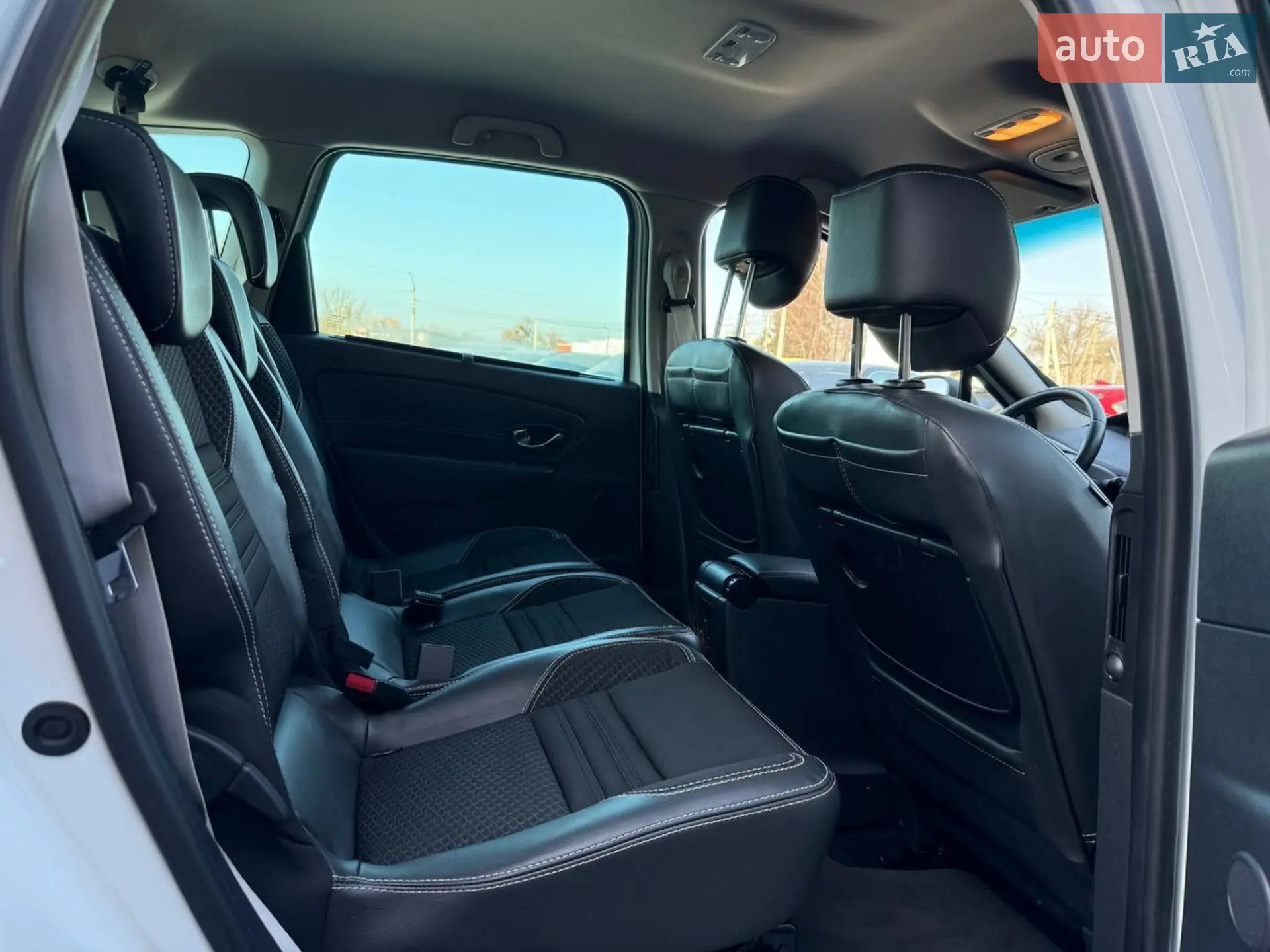 2015 Renault Scenic - мініатюра 51