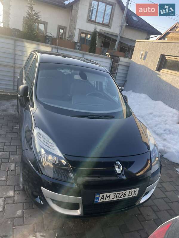 Мінівен Renault Scenic 2012 в Житомирі