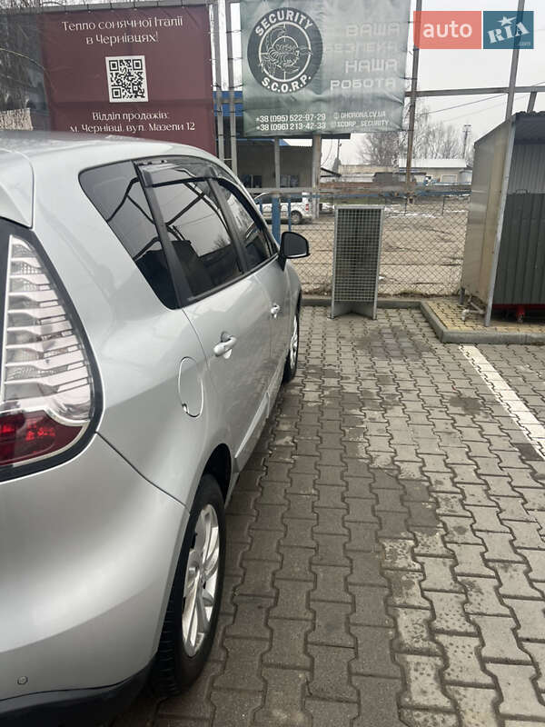Минивэн Renault Scenic 2013 в Черновцах