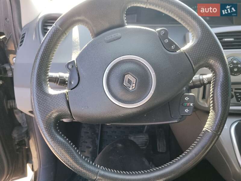Минивэн Renault Scenic 2008 в Стрые