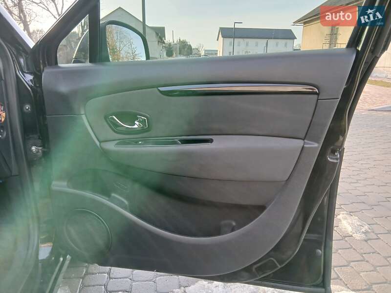 Мінівен Renault Scenic 2013 в Івано-Франково