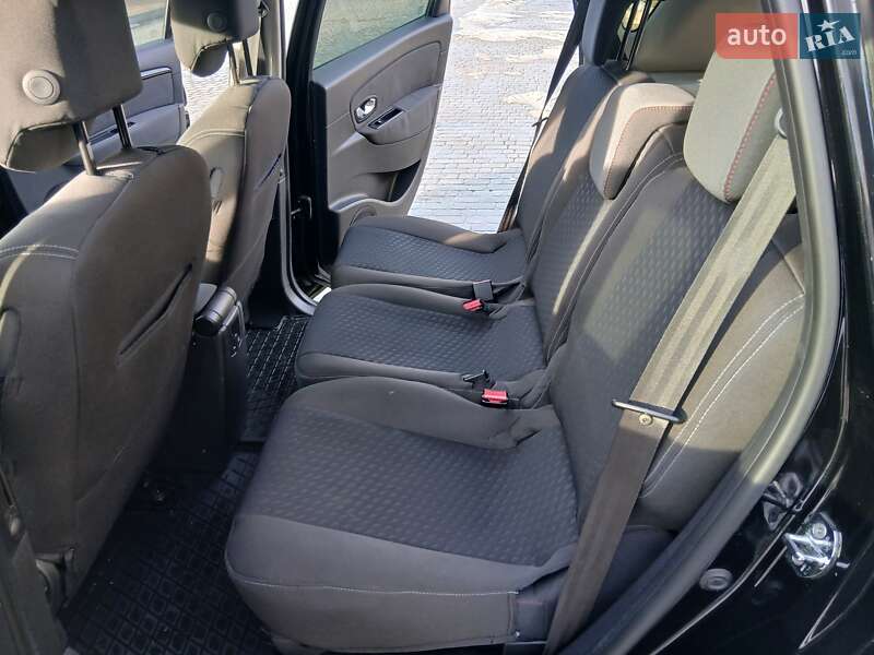Мінівен Renault Scenic 2013 в Івано-Франково