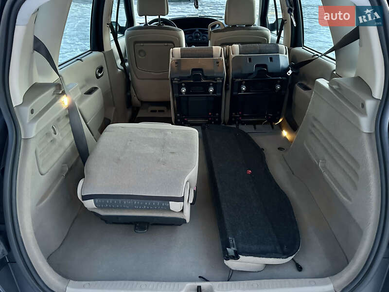 Минивэн Renault Scenic 2005 в Киеве