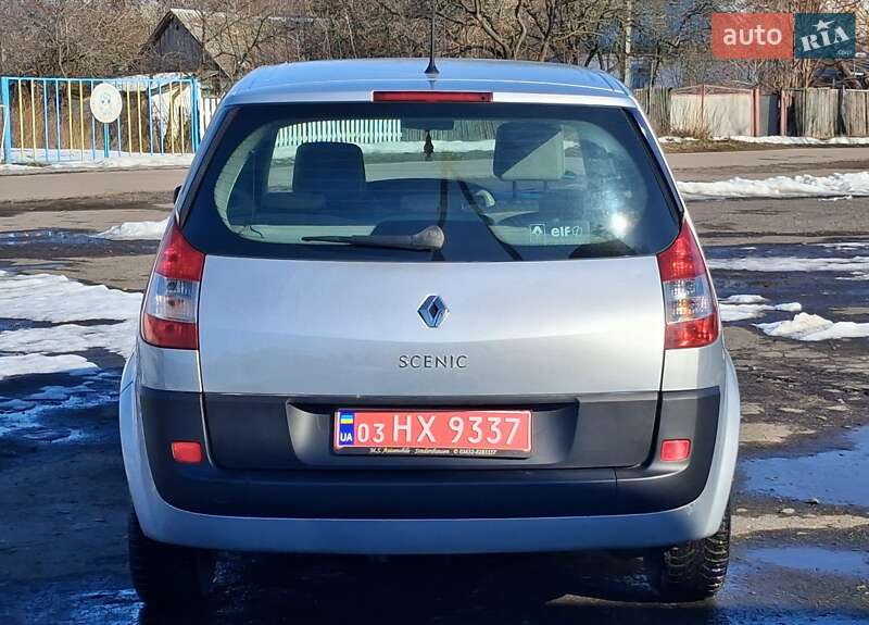 Минивэн Renault Scenic 2005 в Дубно