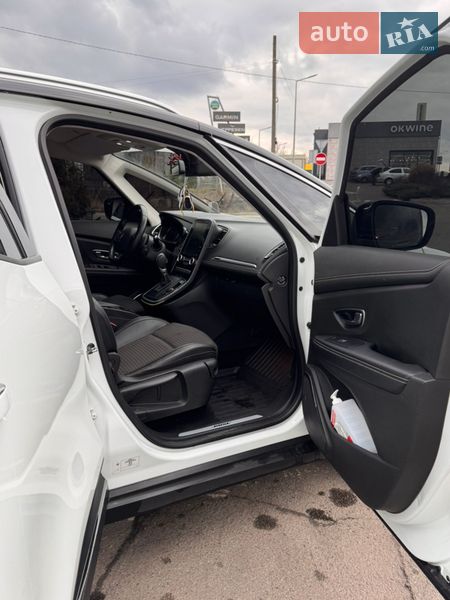 Минивэн Renault Scenic 2017 в Киеве