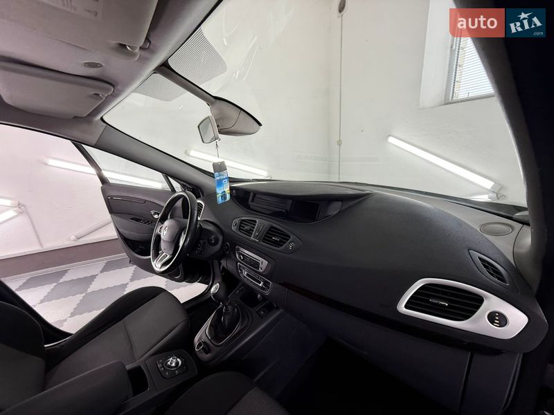 Минивэн Renault Scenic 2012 в Трускавце
