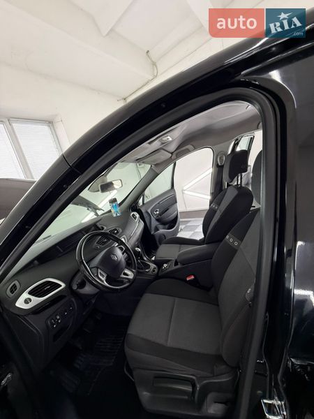 Минивэн Renault Scenic 2012 в Трускавце
