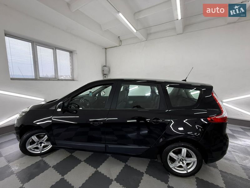 Минивэн Renault Scenic 2012 в Трускавце