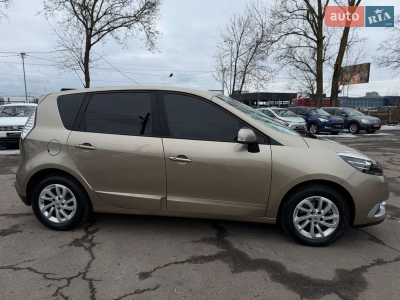 Минивэн Renault Scenic 2014 в Полтаве